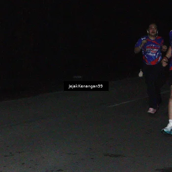 Runner Photo 6065396