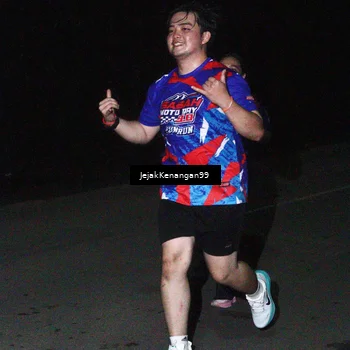 Runner Photo 6065398