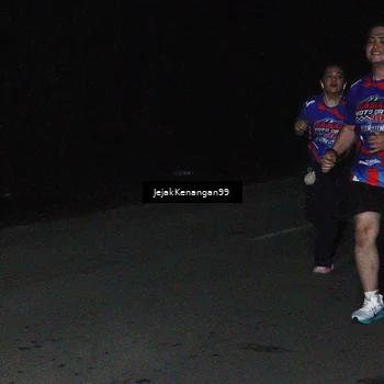 Runner Photo 6065399