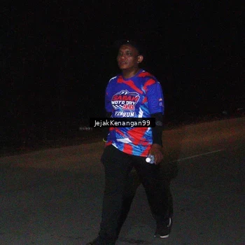 Runner Photo 6065415