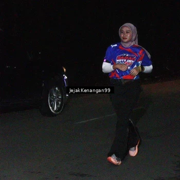 Runner Photo 6065419
