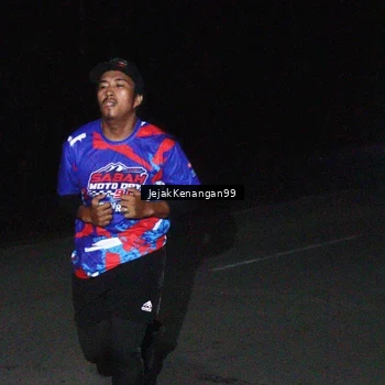 Runner Photo 6065429