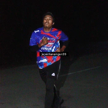 Runner Photo 6065431