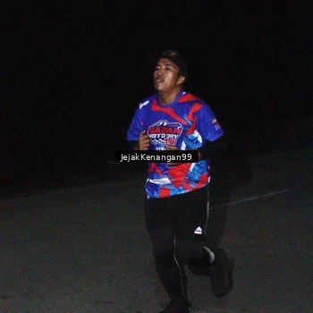 Runner Photo 6065437