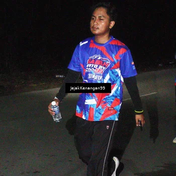 Runner Photo 6065439