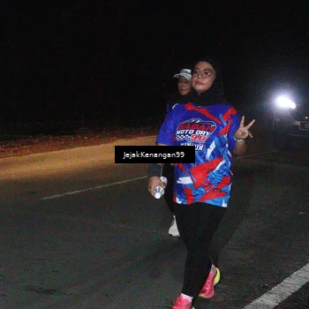 Runner Photo 6065445