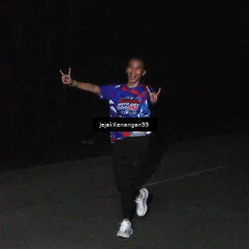 Runner Photo 6065450