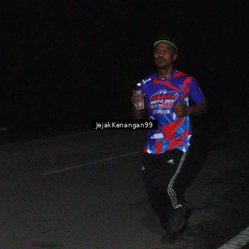 Runner Photo 6065452