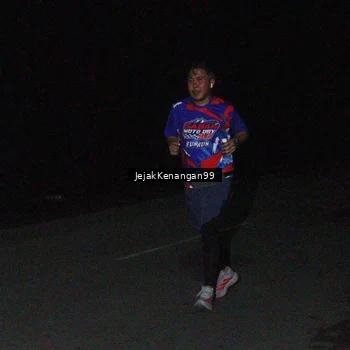 Runner Photo 6065460