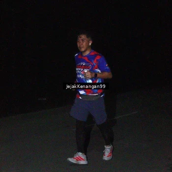 Runner Photo 6065463