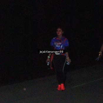 Runner Photo 6065472