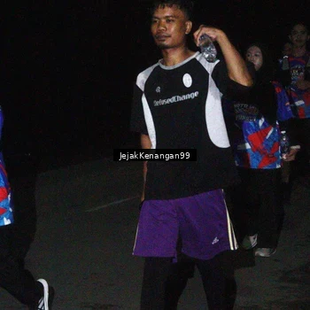 Runner Photo 6065483