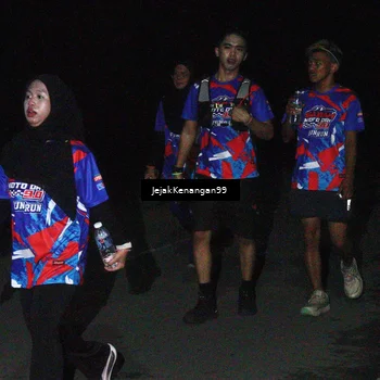 Runner Photo 6065490
