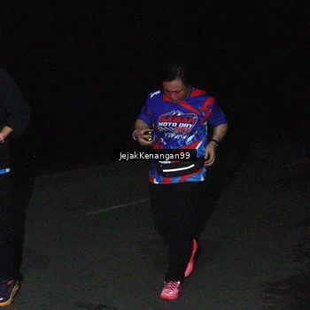 Runner Photo 6065500