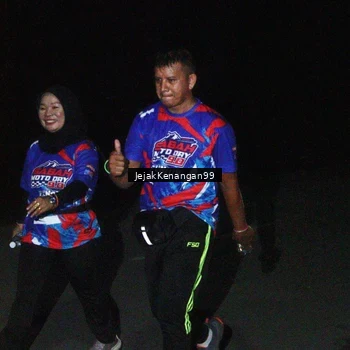 Runner Photo 6065501