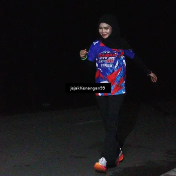 Runner Photo 6065564