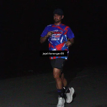 Runner Photo 6065575