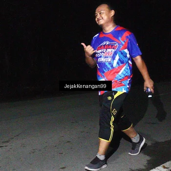 Runner Photo 6065583