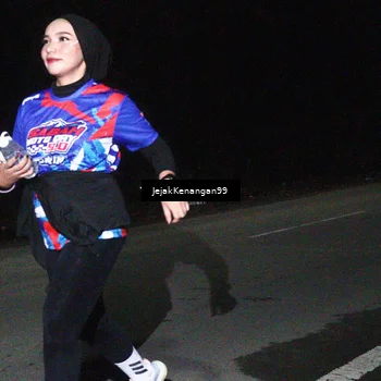 Runner Photo 6065600