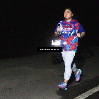 Runner Photo 6065614