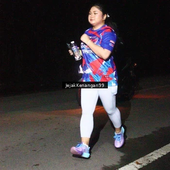 Runner Photo 6065620