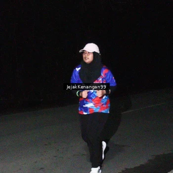 Runner Photo 6065647