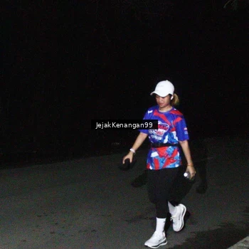 Runner Photo 6065648