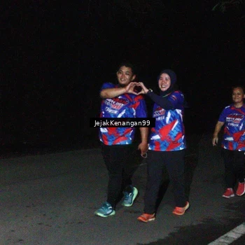 Runner Photo 6065656
