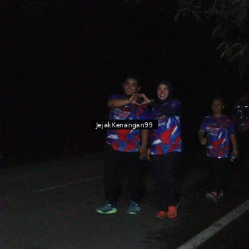 Runner Photo 6065657