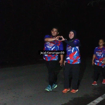 Runner Photo 6065658