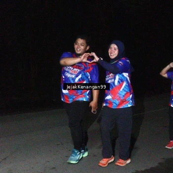 Runner Photo 6065661
