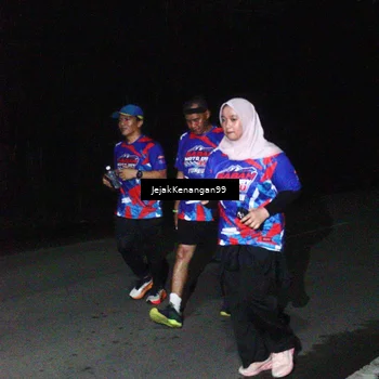 Runner Photo 6065680