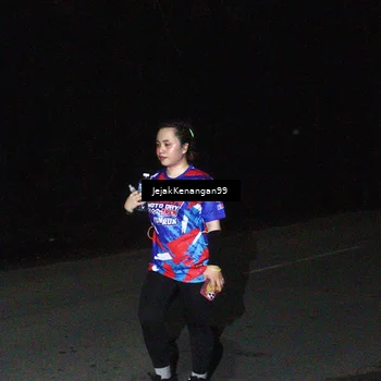 Runner Photo 6065733