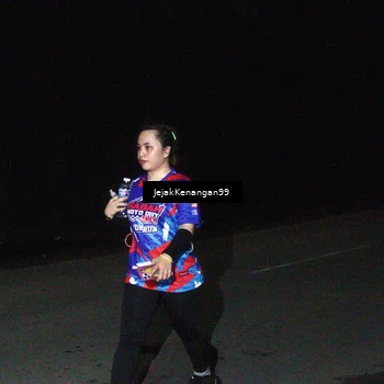 Runner Photo 6065735