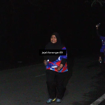 Runner Photo 6065737