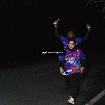 Runner Photo 6065739