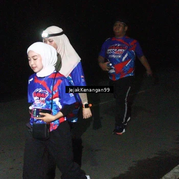 Runner Photo 6065760