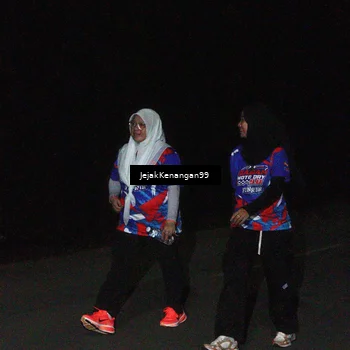 Runner Photo 6065780