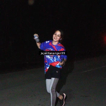 Runner Photo 6065788