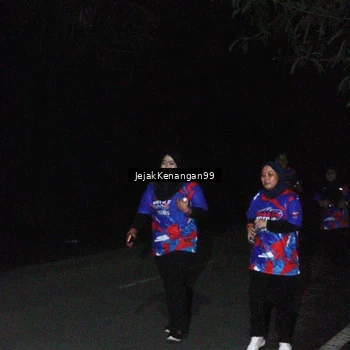 Runner Photo 6065792
