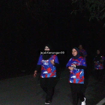 Runner Photo 6065794