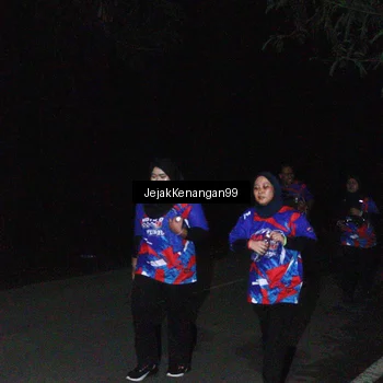 Runner Photo 6065803