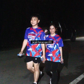 Runner Photo 6065813