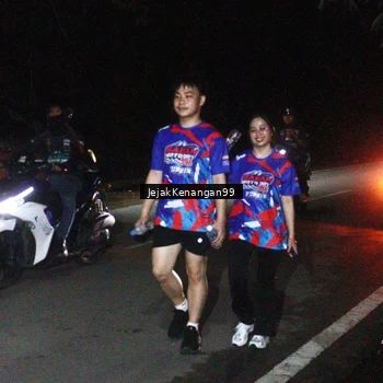 Runner Photo 6065827