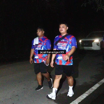 Runner Photo 6065839