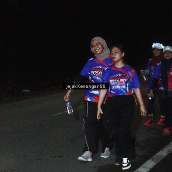 Runner Photo 6065867