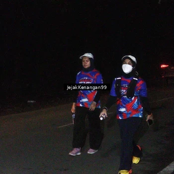 Runner Photo 6065869