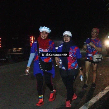 Runner Photo 6065874