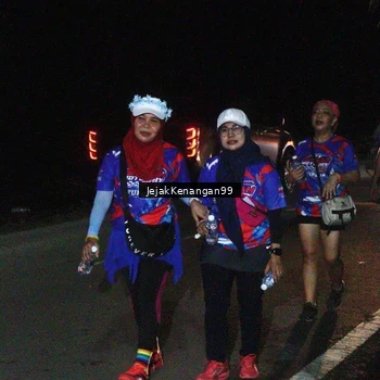 Runner Photo 6065877