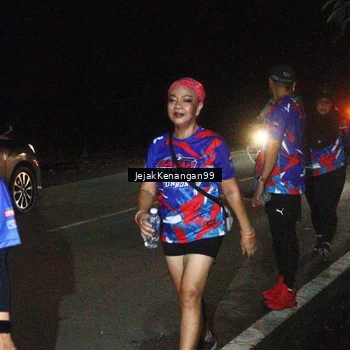 Runner Photo 6065882